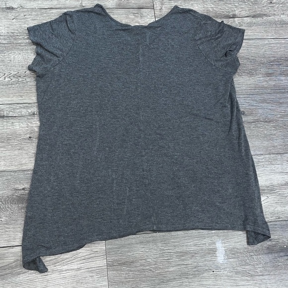 Women’s lightweight Summer Sequin Design gray plus size Top - Picture 5 of 5